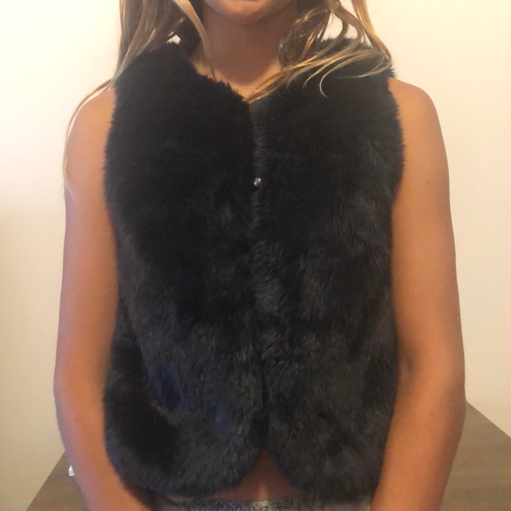 CREWCUTS furry vest M